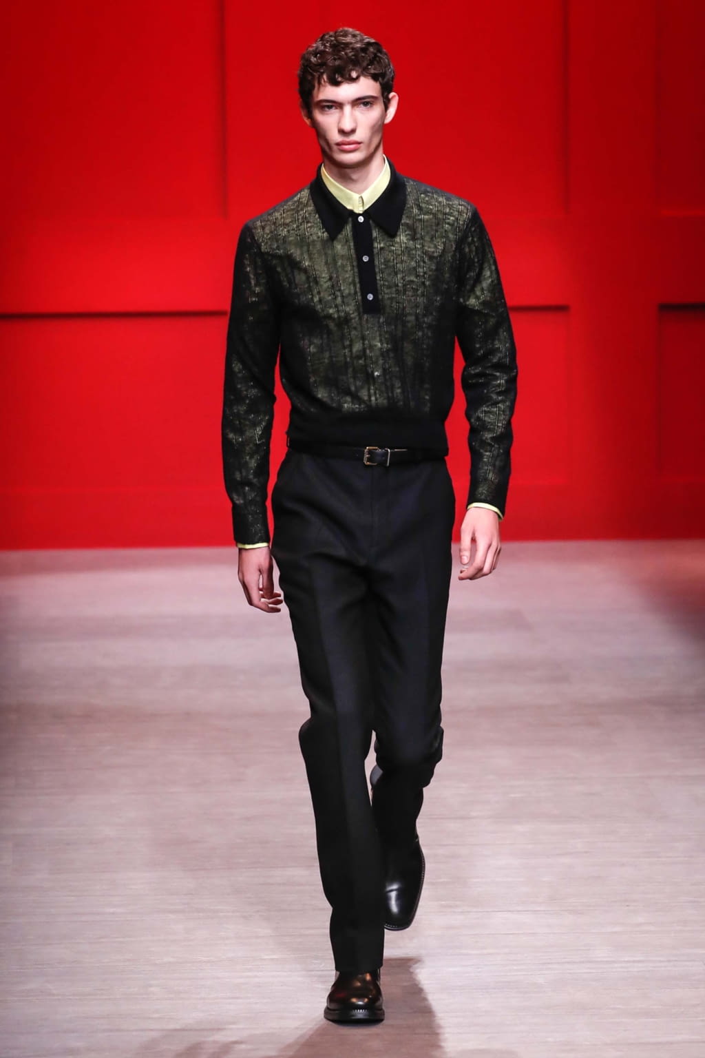 Fashion Week Milan Fall/Winter 2018 look 66 from the Ferragamo collection 男装