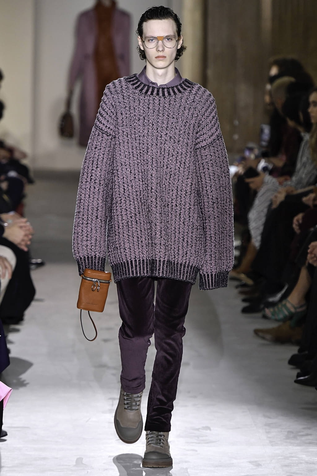 Fashion Week Milan Fall/Winter 2019 look 26 from the Ferragamo collection 女装