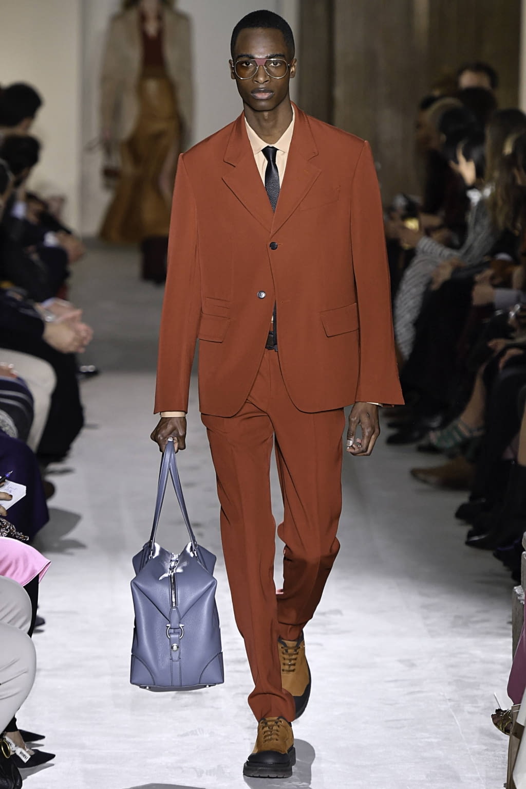 Fashion Week Milan Fall/Winter 2019 look 32 from the Ferragamo collection 男装