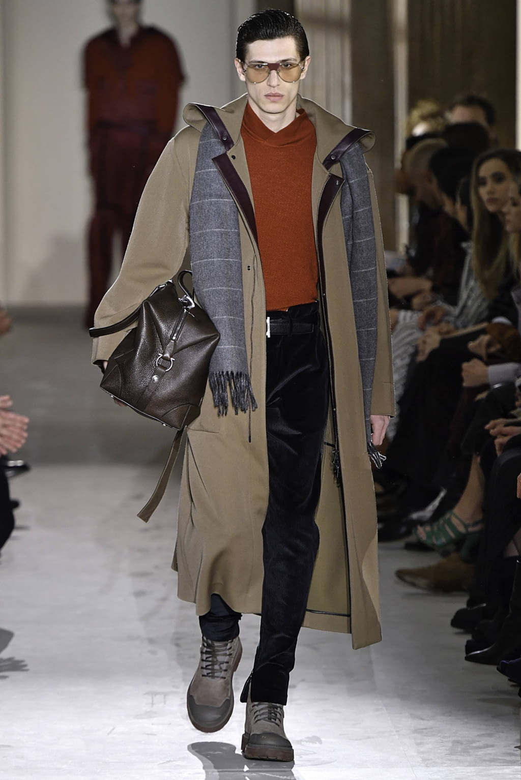 Fashion Week Milan Fall/Winter 2019 look 34 from the Ferragamo collection 女装