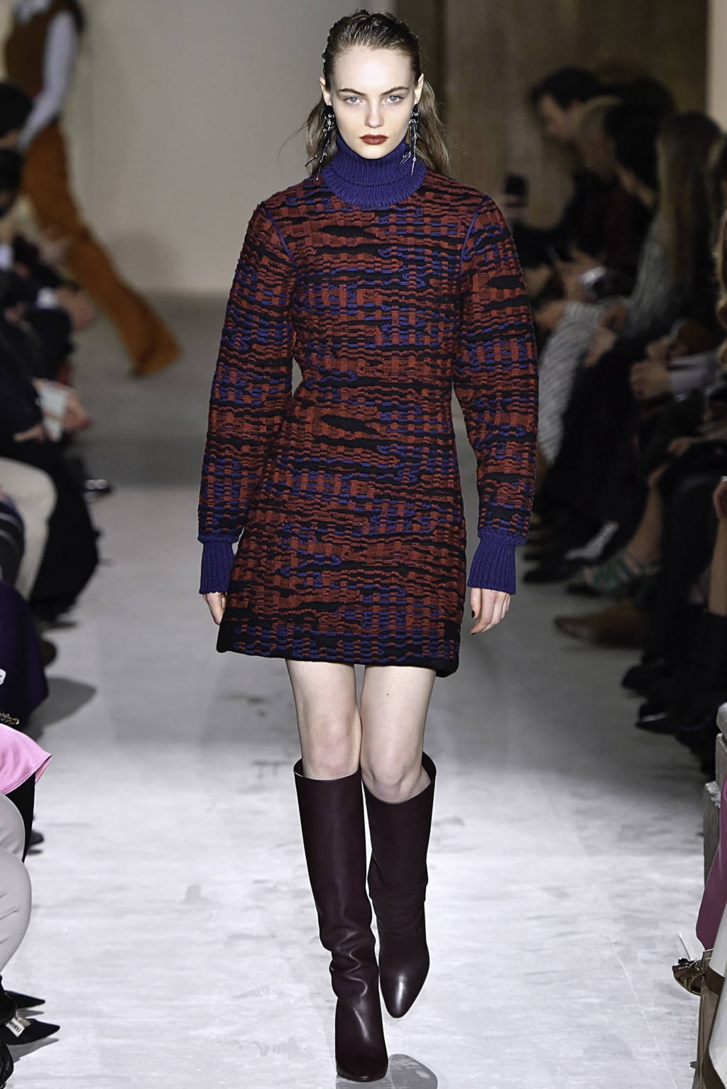 Fashion Week Milan Fall/Winter 2019 look 36 from the Ferragamo collection 女装