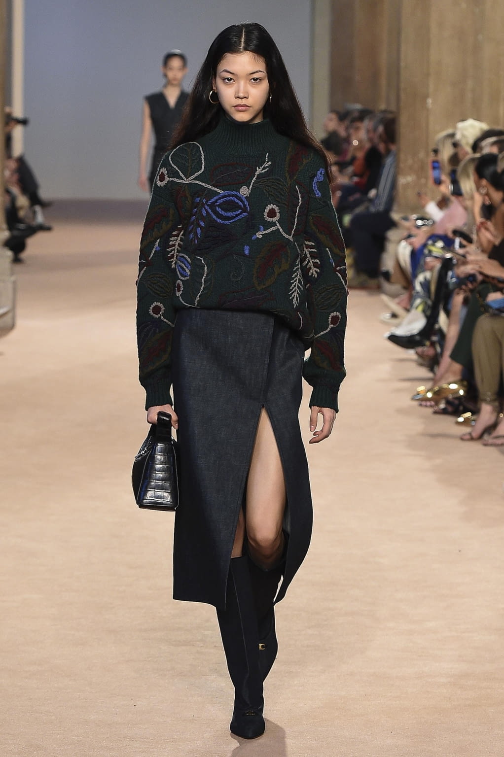 Fashion Week Milan Fall/Winter 2020 look 25 from the Ferragamo collection 女装