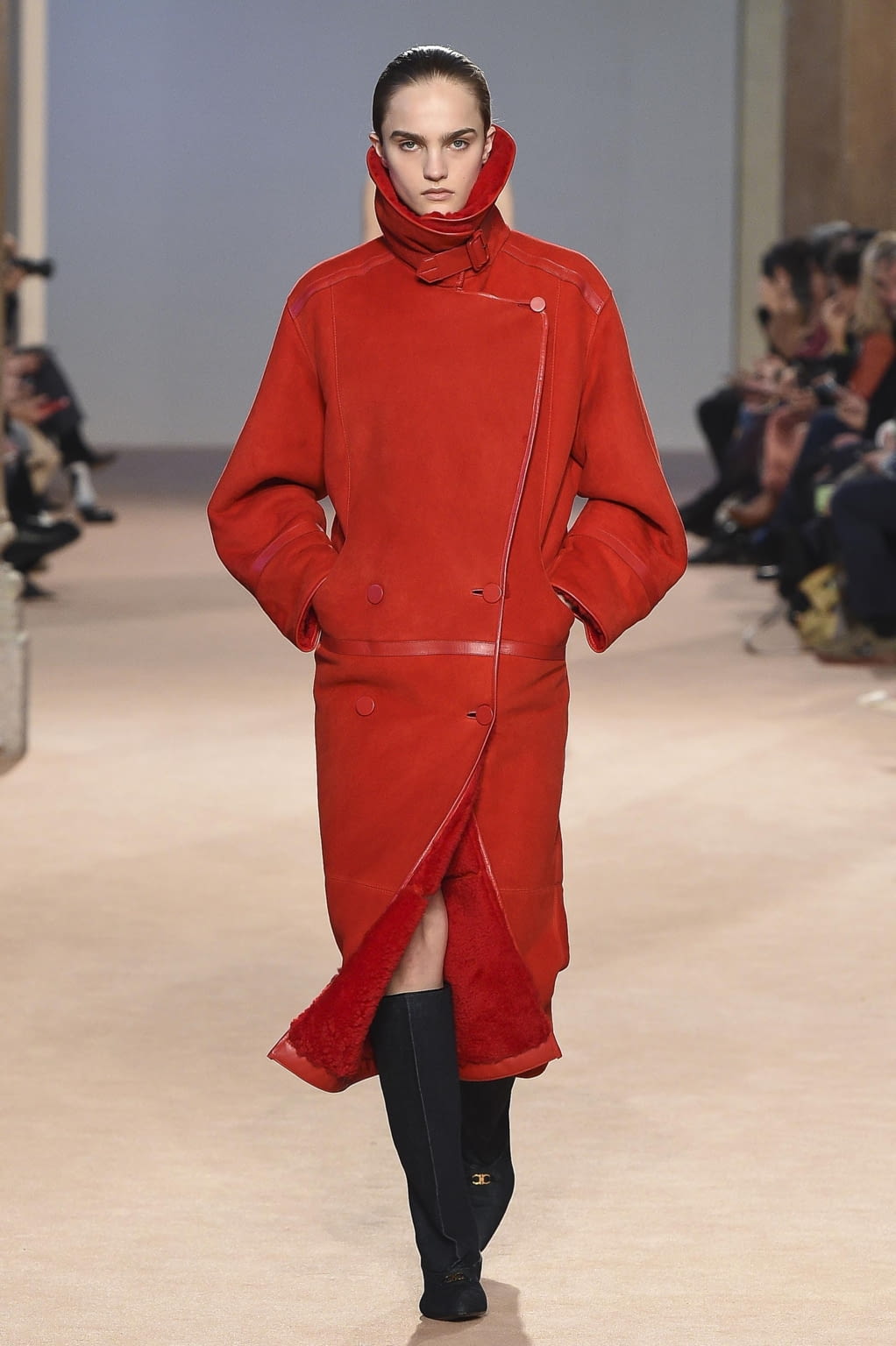 Fashion Week Milan Fall/Winter 2020 look 29 from the Ferragamo collection 女装