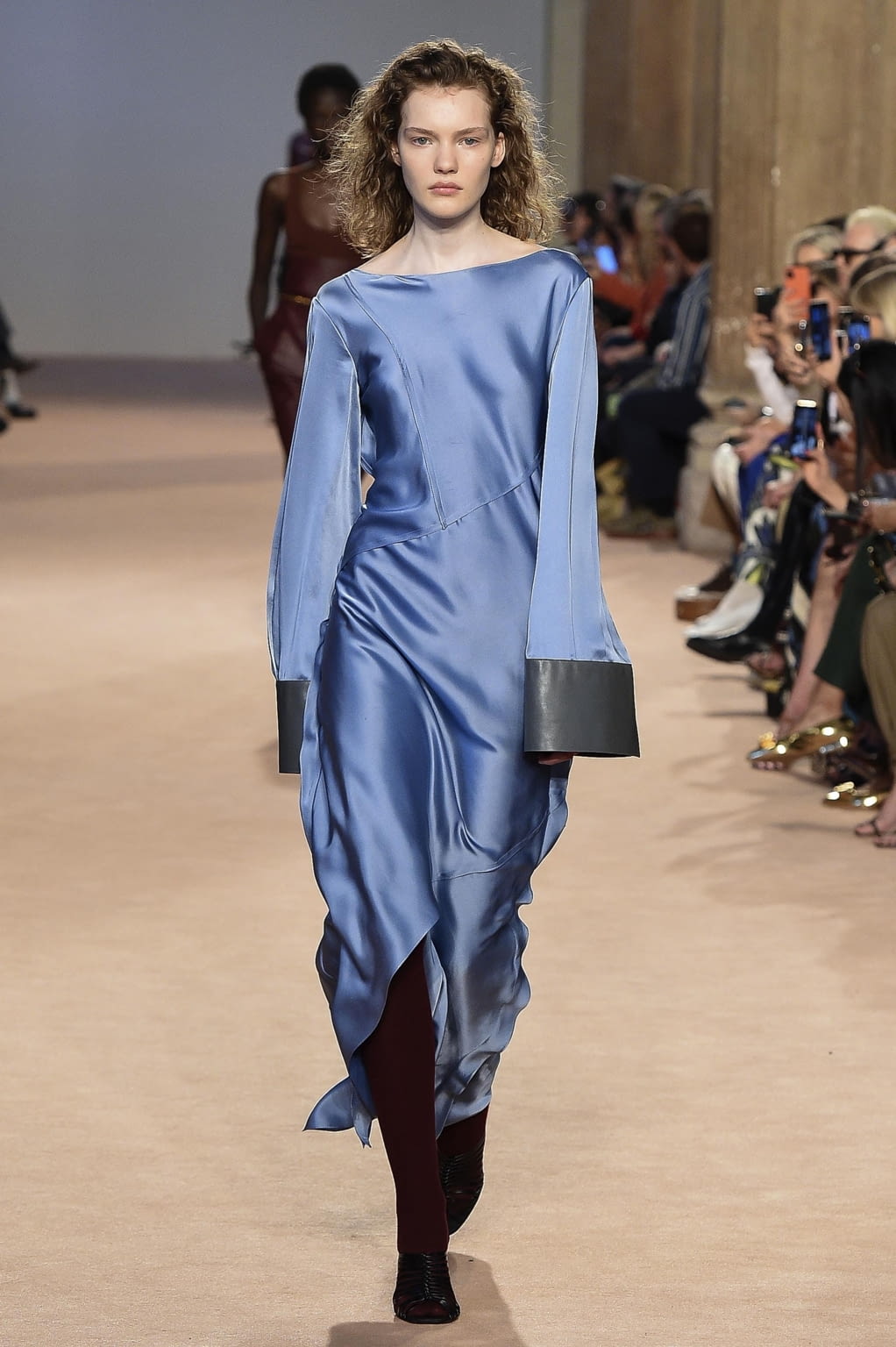Fashion Week Milan Fall/Winter 2020 look 35 from the Ferragamo collection 女装