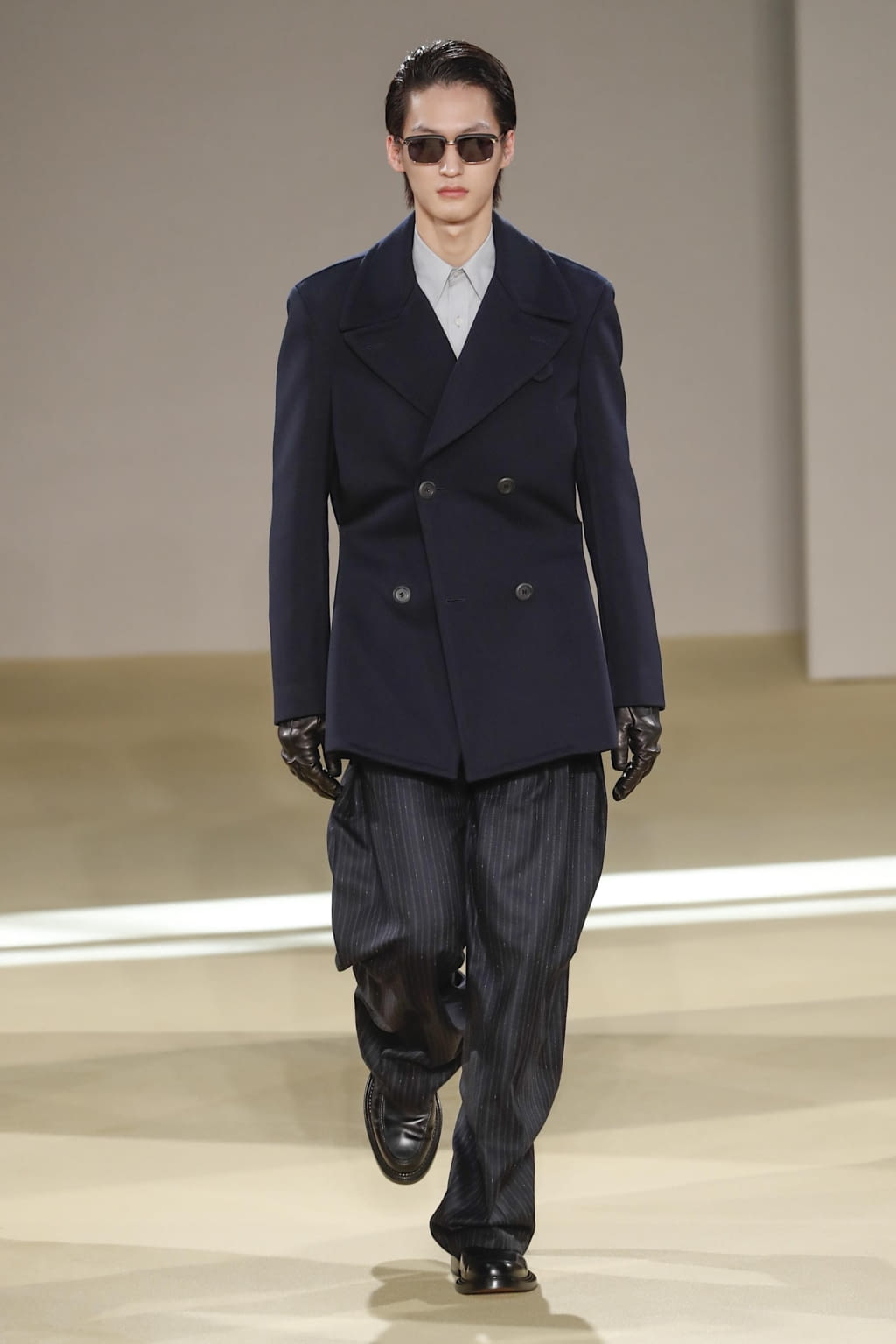 Fashion Week Milan Fall/Winter 2020 look 6 from the Ferragamo collection 男装