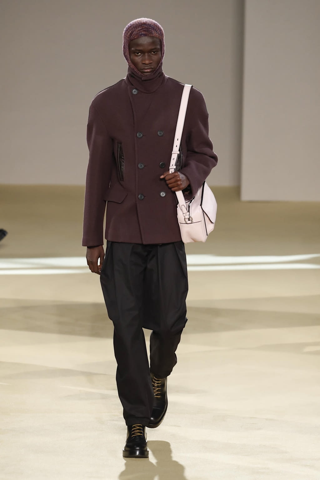 Fashion Week Milan Fall/Winter 2020 look 27 from the Ferragamo collection 男装