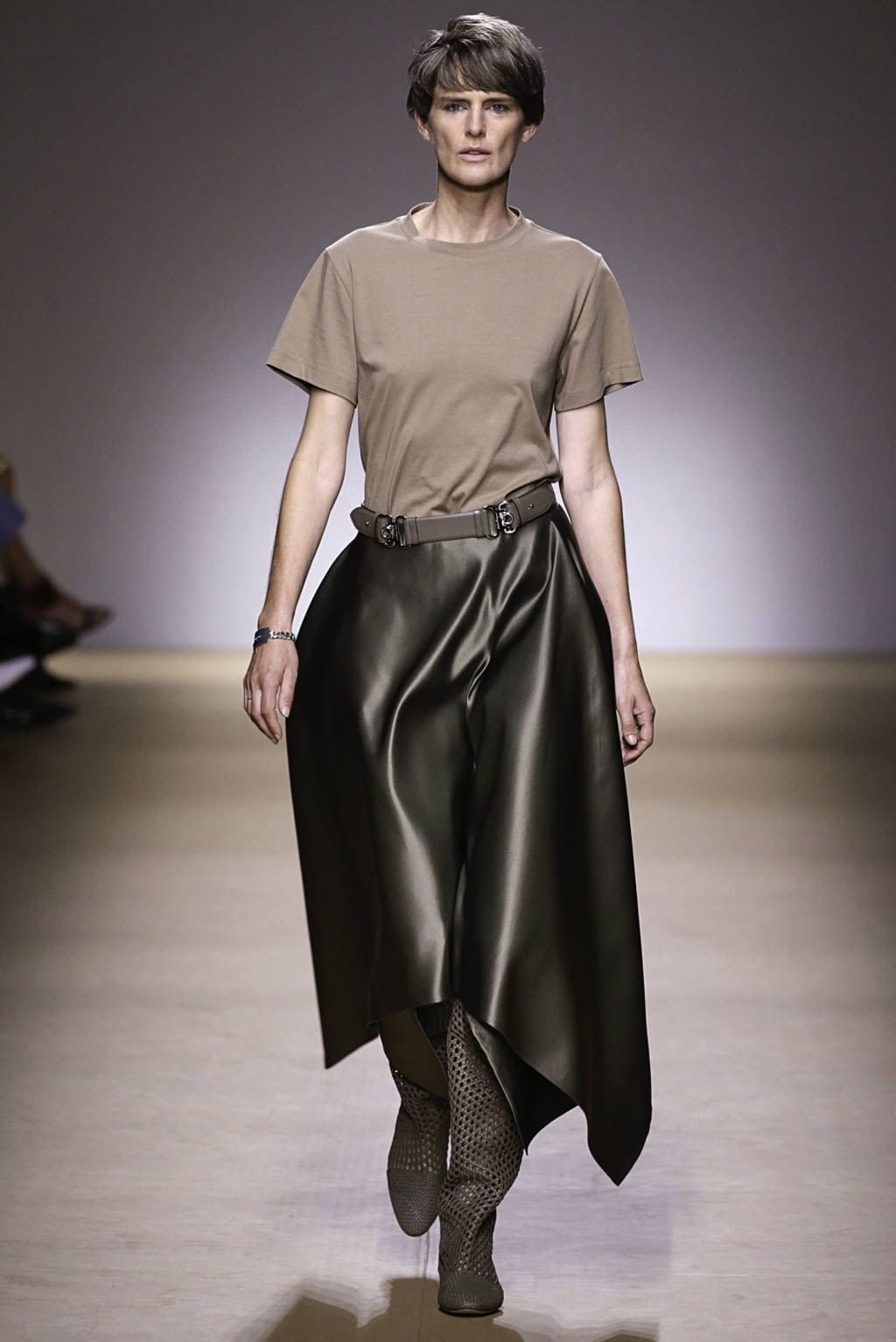 Fashion Week Milan Spring/Summer 2019 look 1 de la collection Ferragamo womenswear
