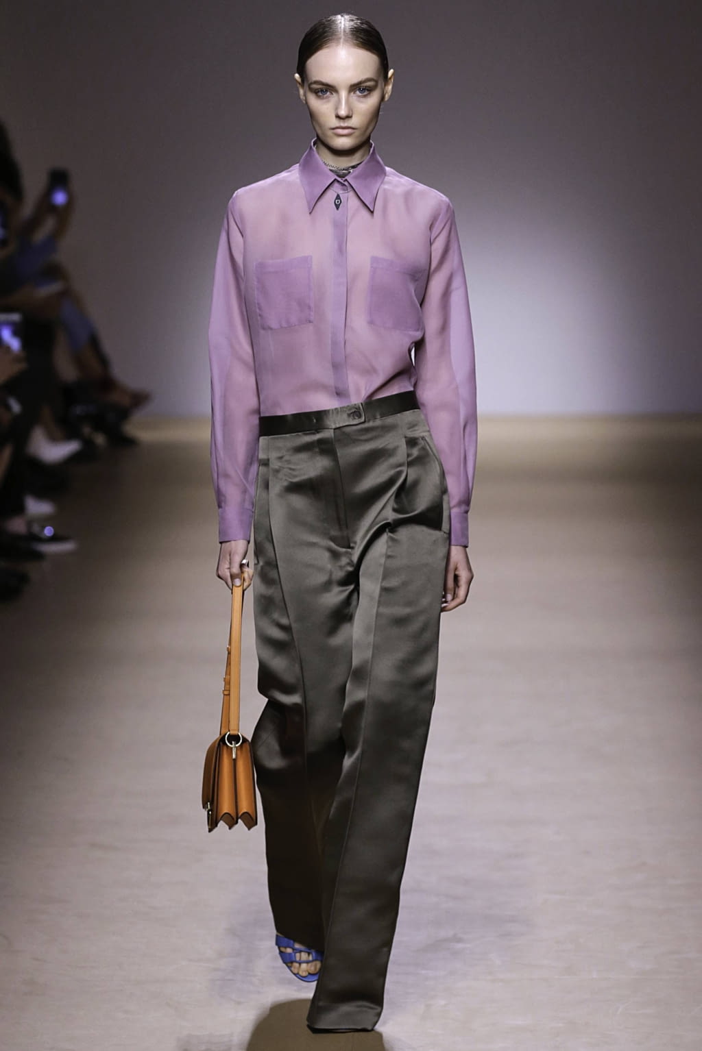 Fashion Week Milan Spring/Summer 2019 look 31 from the Ferragamo collection 女装