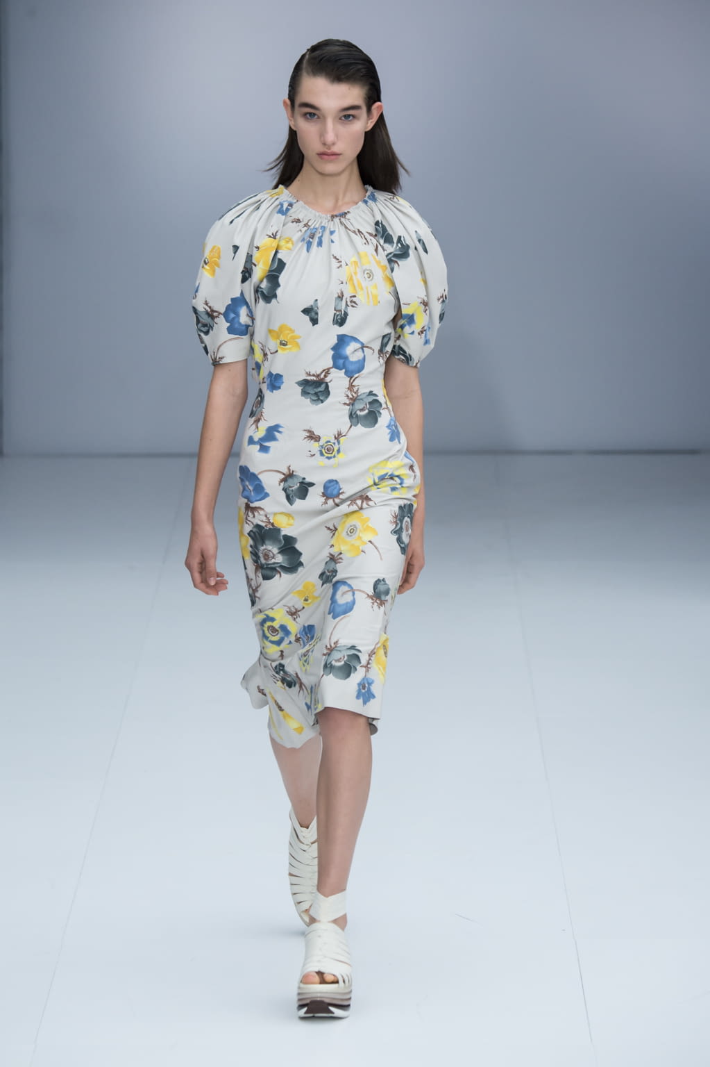 Fashion Week Milan Spring/Summer 2017 look 1 de la collection Ferragamo womenswear