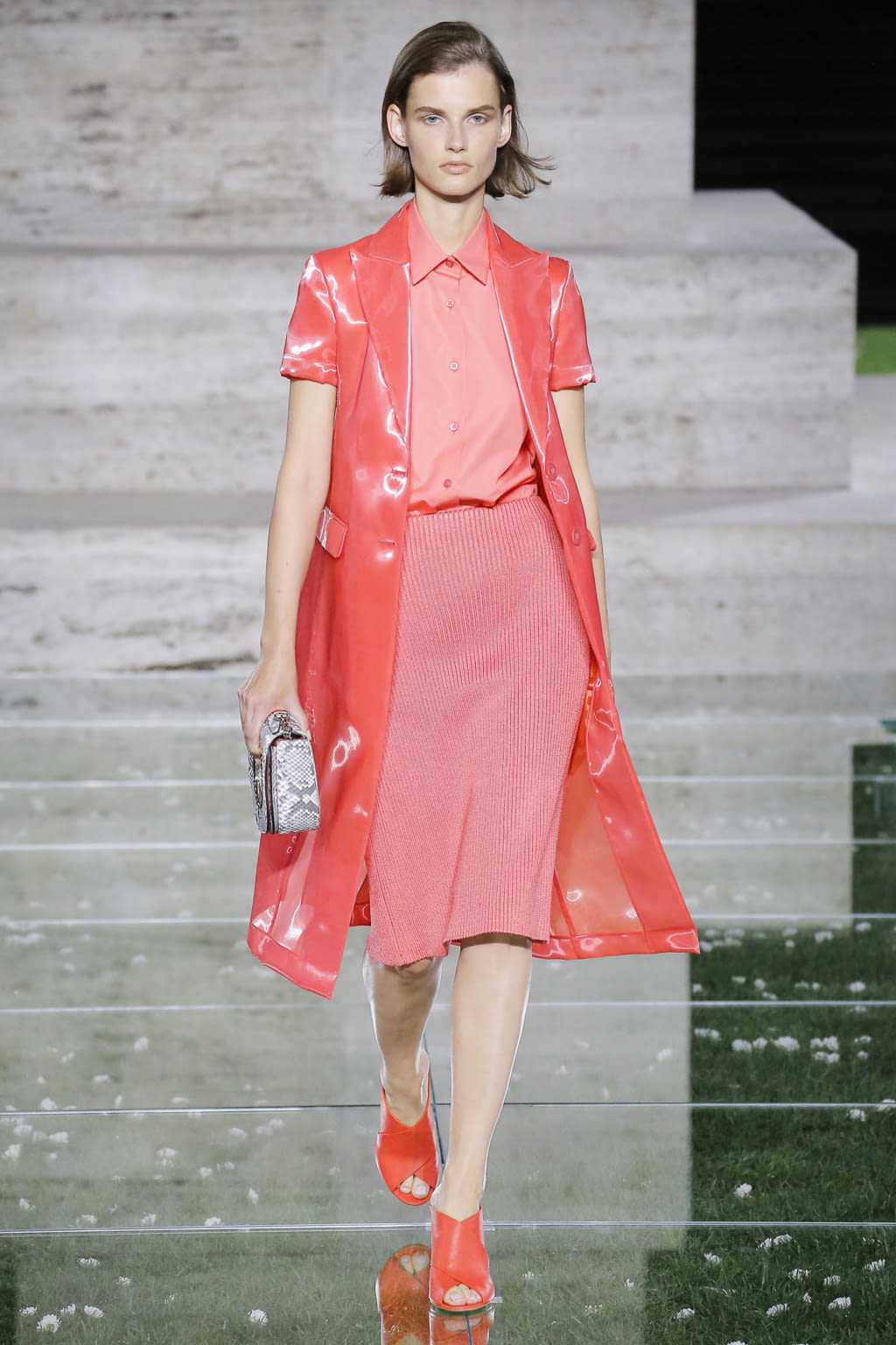 Fashion Week Milan Spring/Summer 2018 look 11 from the Ferragamo collection womenswear