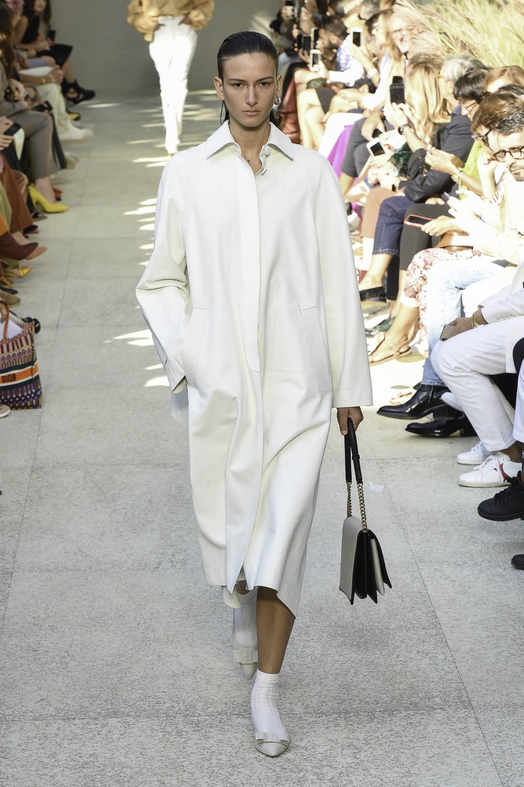 Fashion Week Milan Spring/Summer 2020 look 2 from the Ferragamo collection womenswear