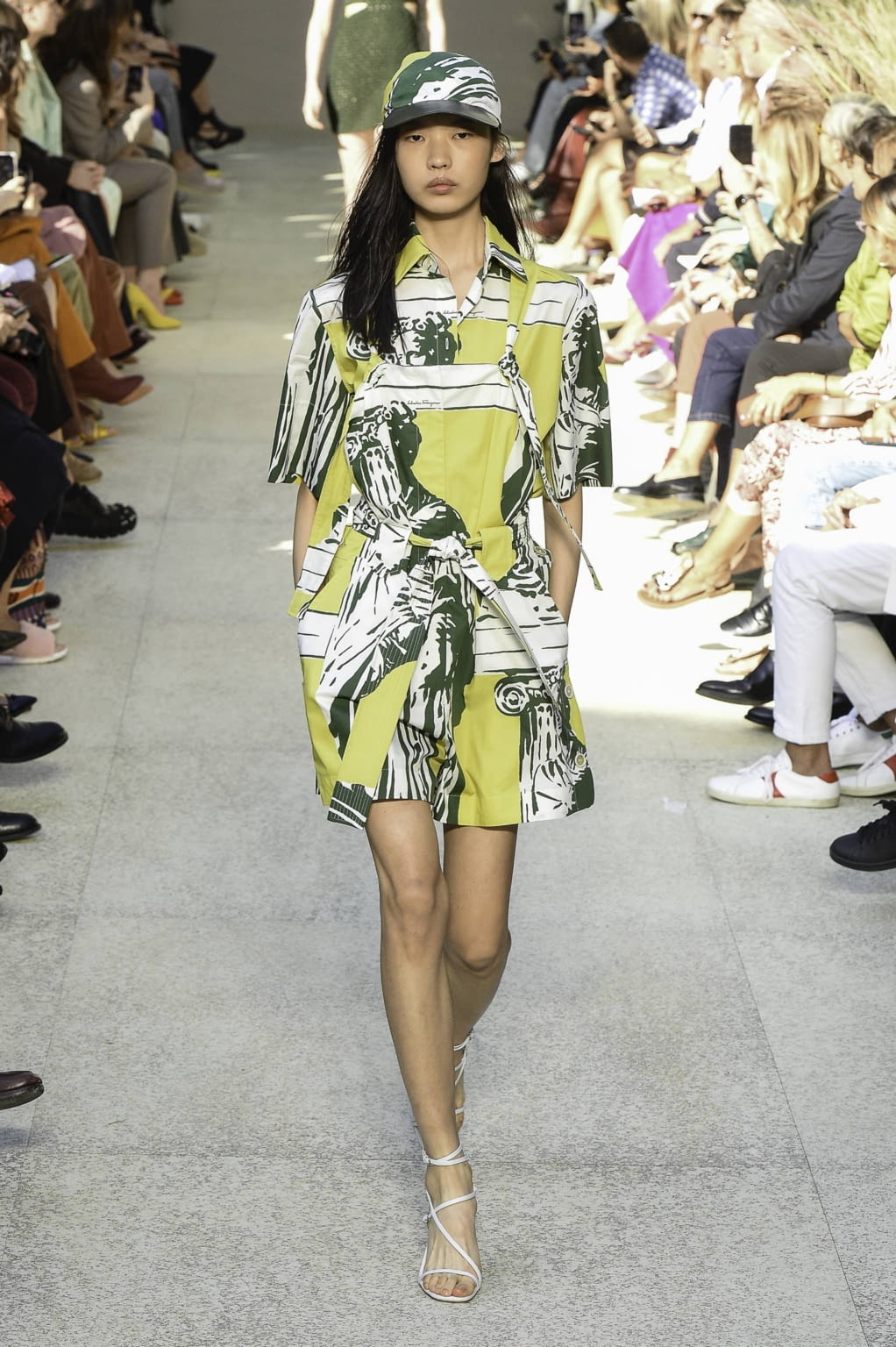 Fashion Week Milan Spring/Summer 2020 look 32 from the Ferragamo collection womenswear