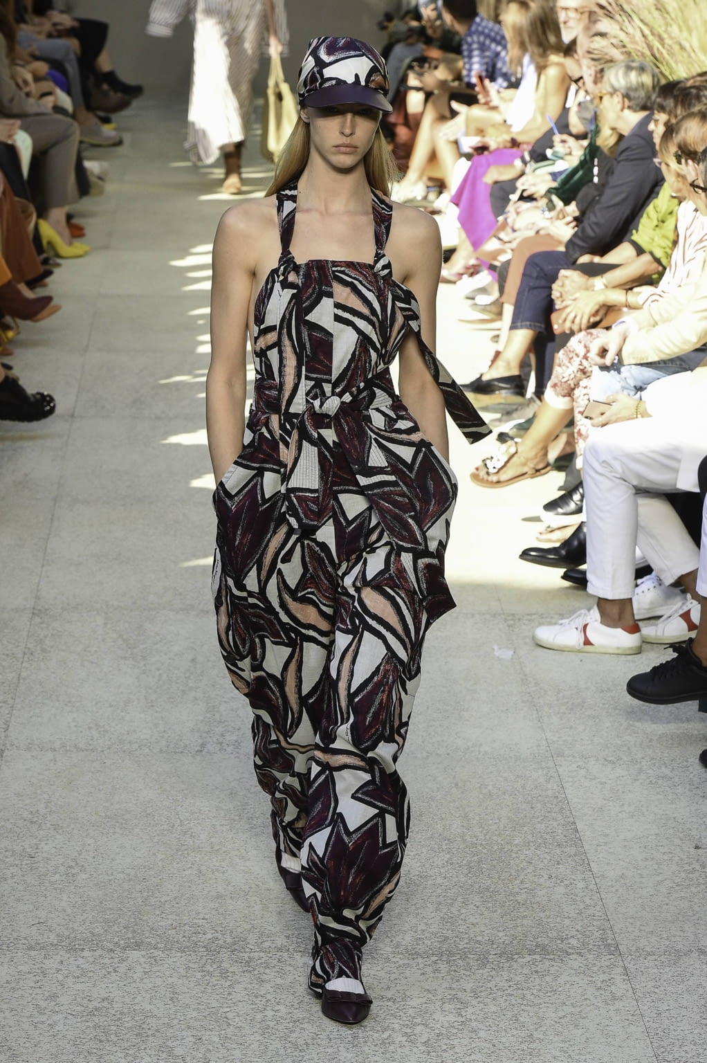 Fashion Week Milan Spring/Summer 2020 look 38 from the Ferragamo collection womenswear