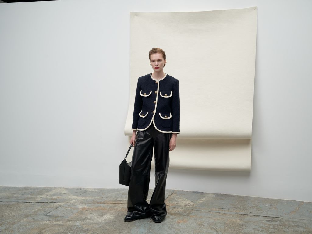 Fashion Week Paris Fall/Winter 2024 look 12 from the Sandro collection womenswear