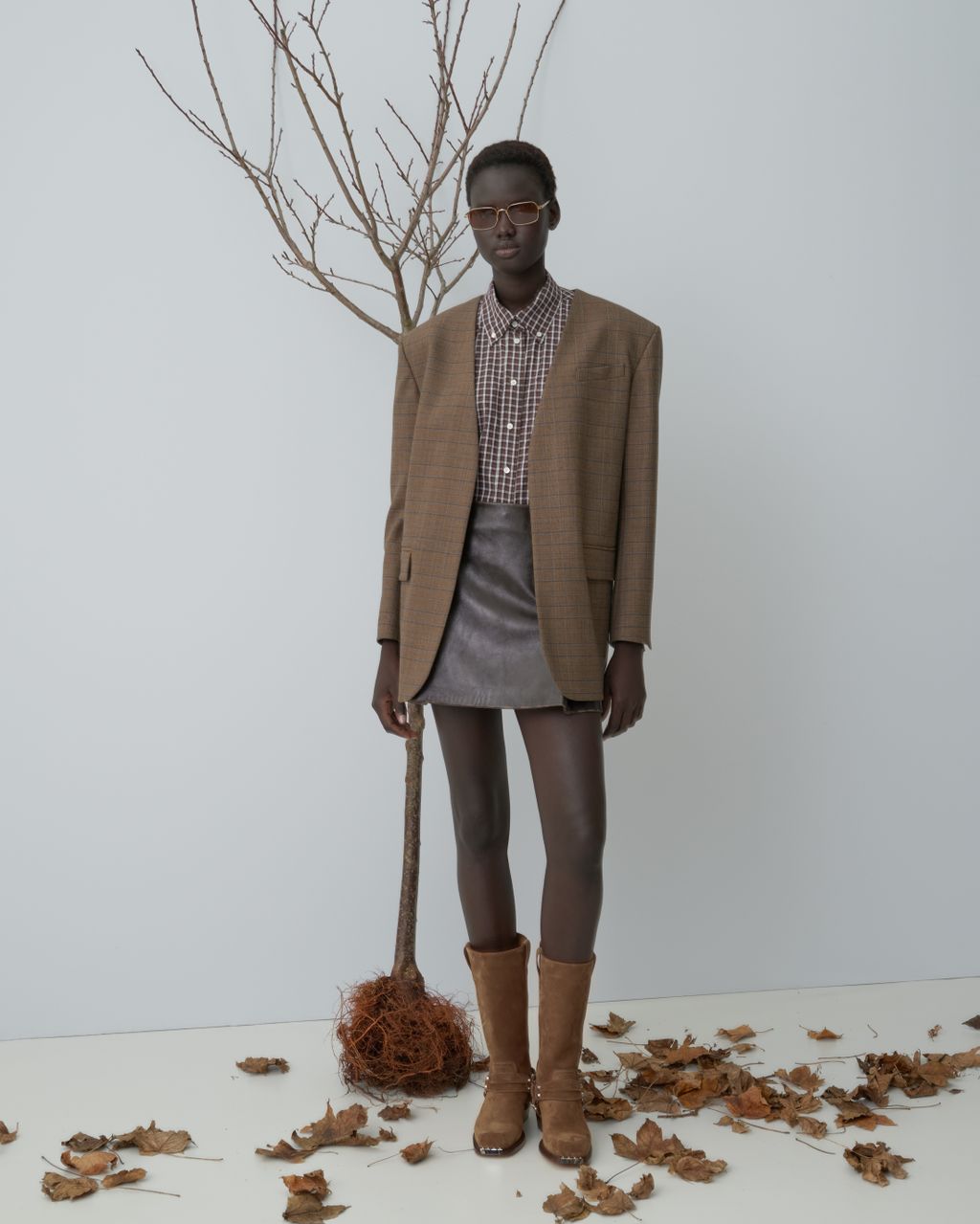 Fashion Week Paris Fall/Winter 2025 look 9 from the Sandro collection womenswear