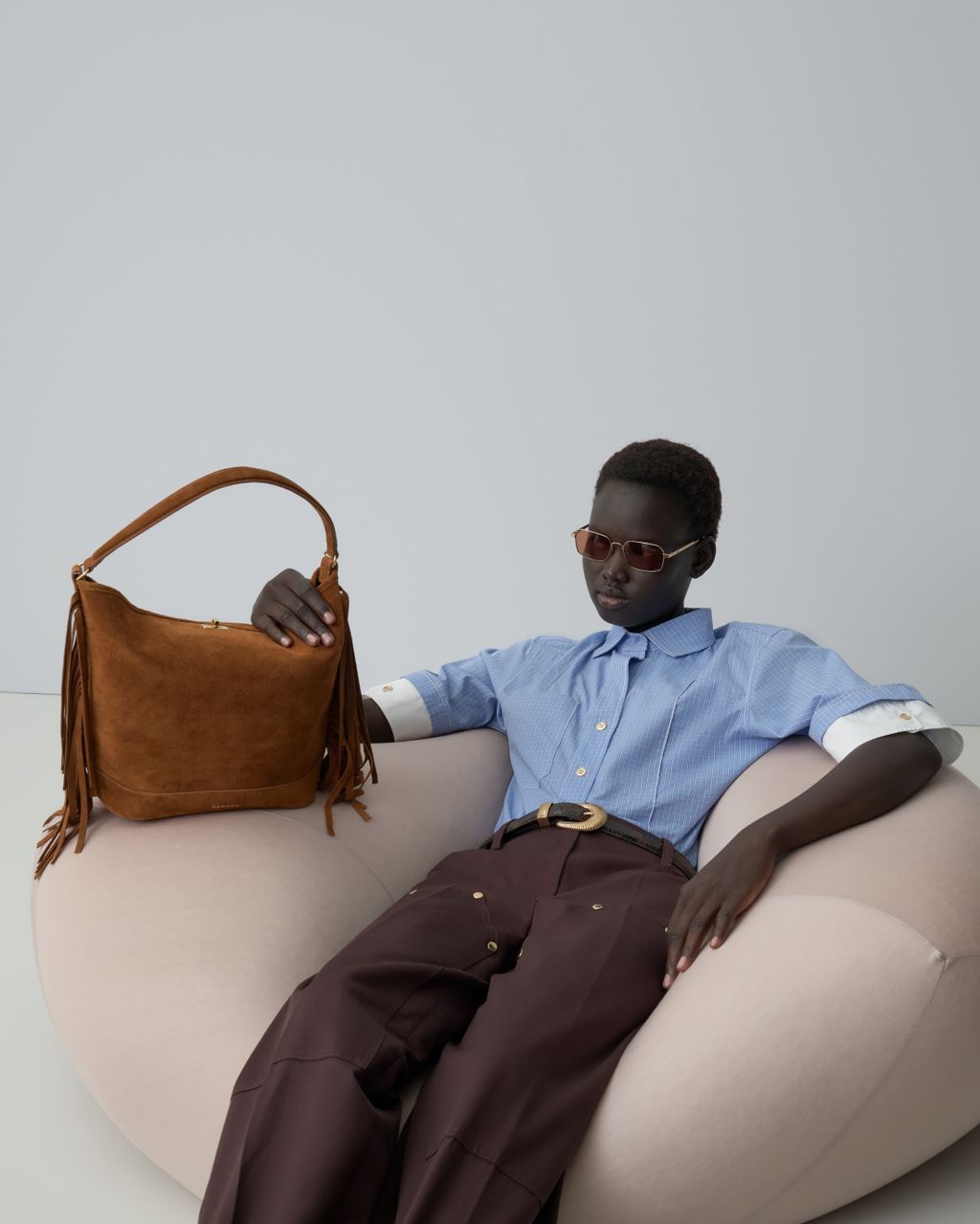 Fashion Week Paris Fall/Winter 2025 look 24 from the Sandro collection womenswear