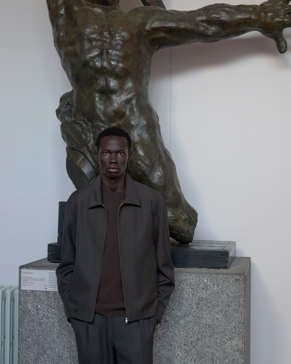 Fashion Week Paris Fall/Winter 2025 look 23 from the Sandro collection menswear