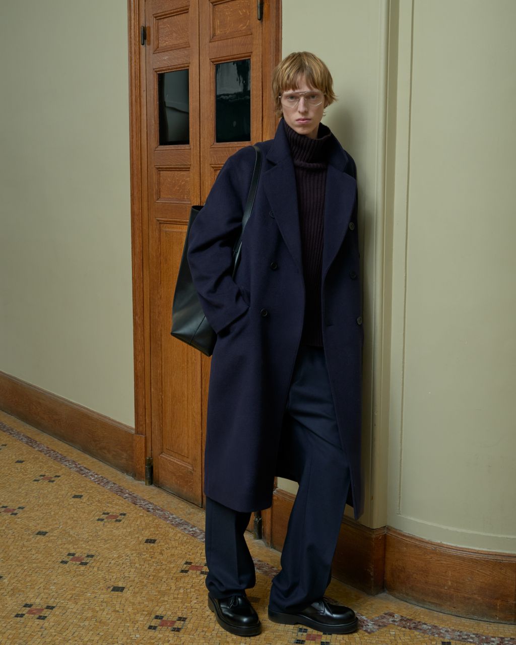 Fashion Week Paris Fall/Winter 2026 look 4 from the Sandro collection menswear