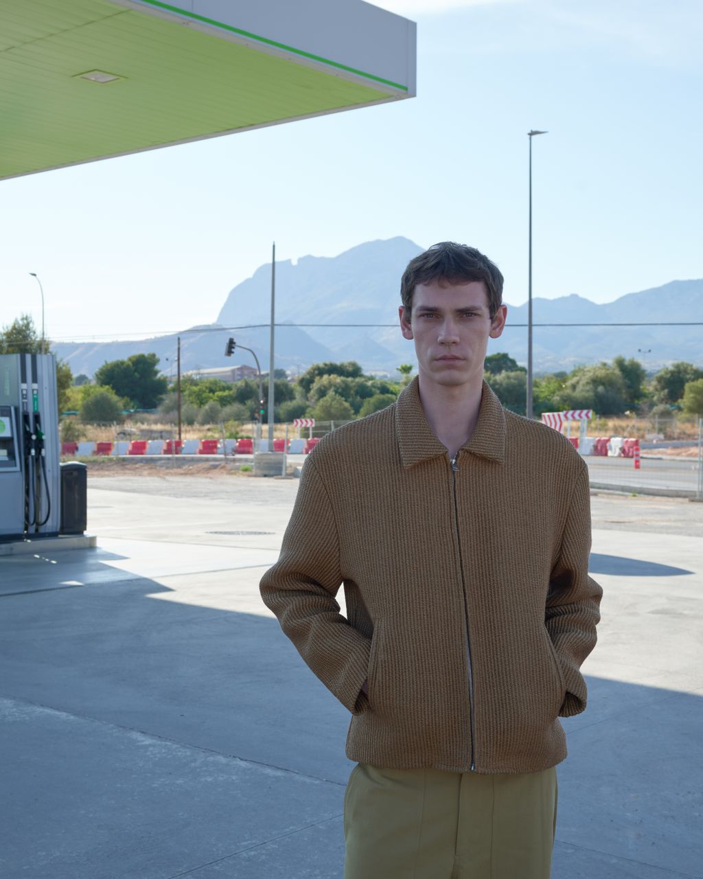 Fashion Week Paris Resort 2026 look 7 de la collection Sandro menswear