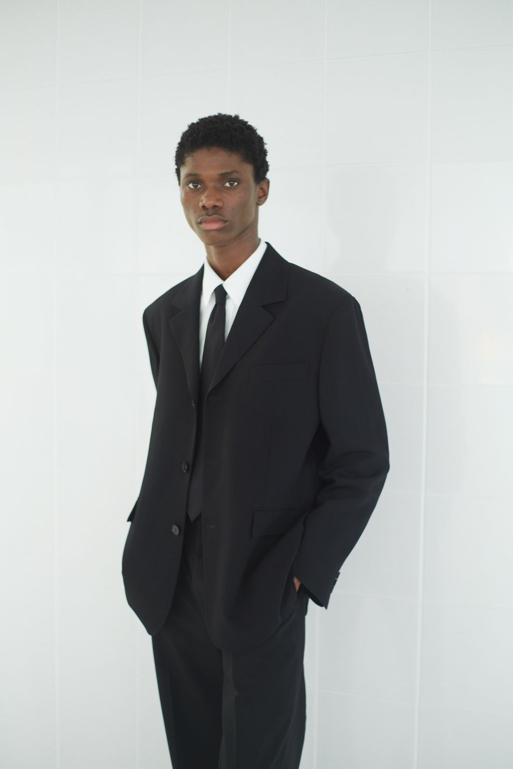 Fashion Week Paris Spring/Summer 2024 look 7 from the Sandro collection menswear