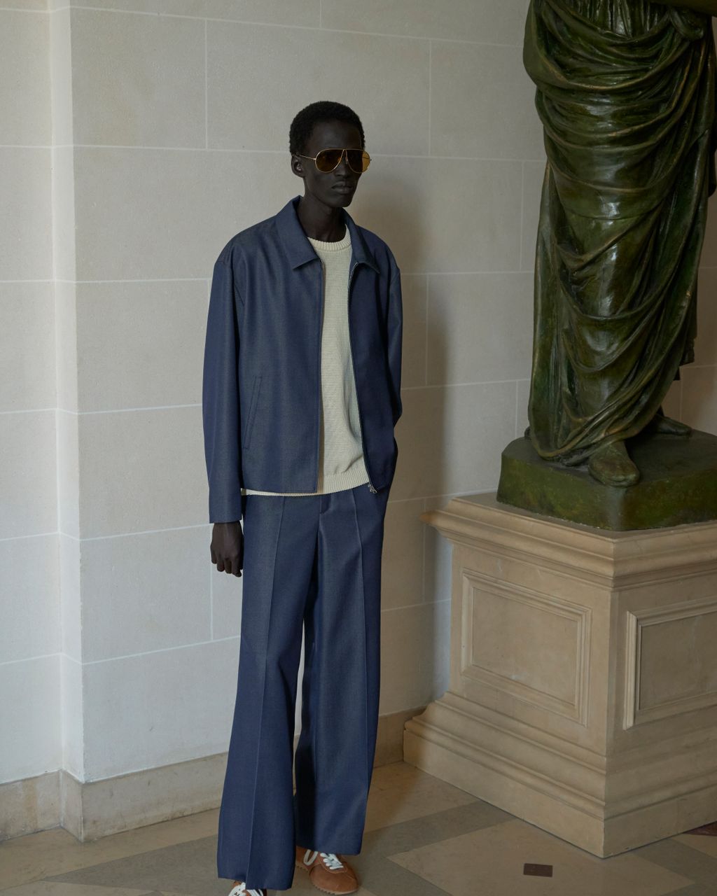 Fashion Week Paris Spring/Summer 2026 look 4 from the Sandro collection menswear