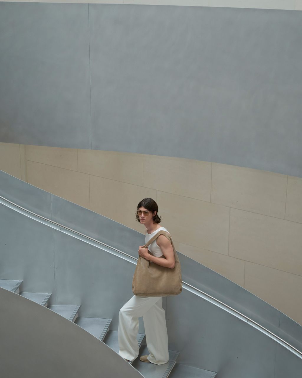 Fashion Week Paris Spring/Summer 2026 look 5 de la collection Sandro menswear