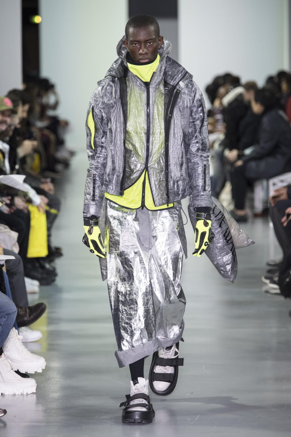Fashion Week Paris Fall/Winter 2018 look 21 from the Sankuanz collection 男装
