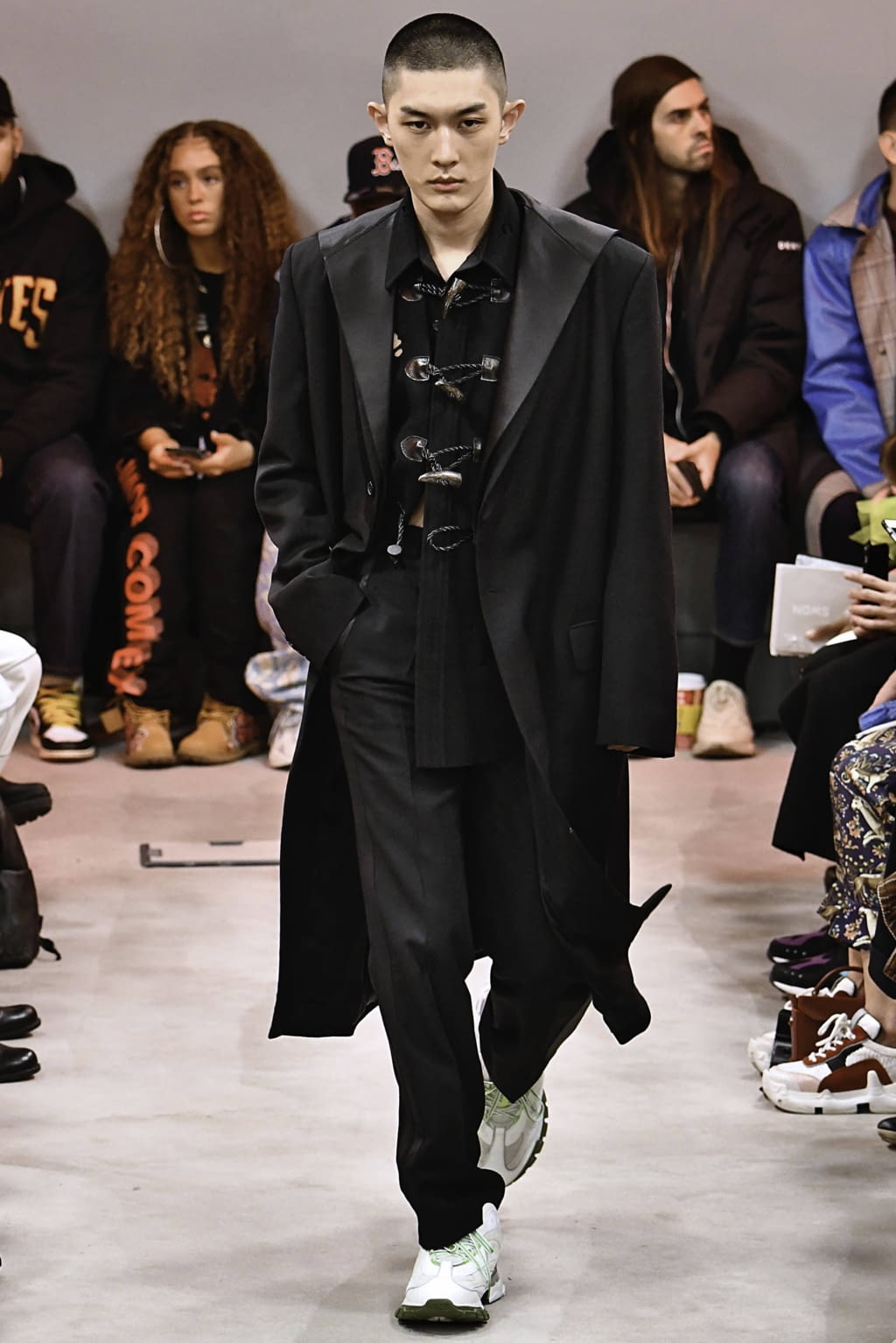 Fashion Week Paris Fall/Winter 2019 look 10 from the Sankuanz collection menswear
