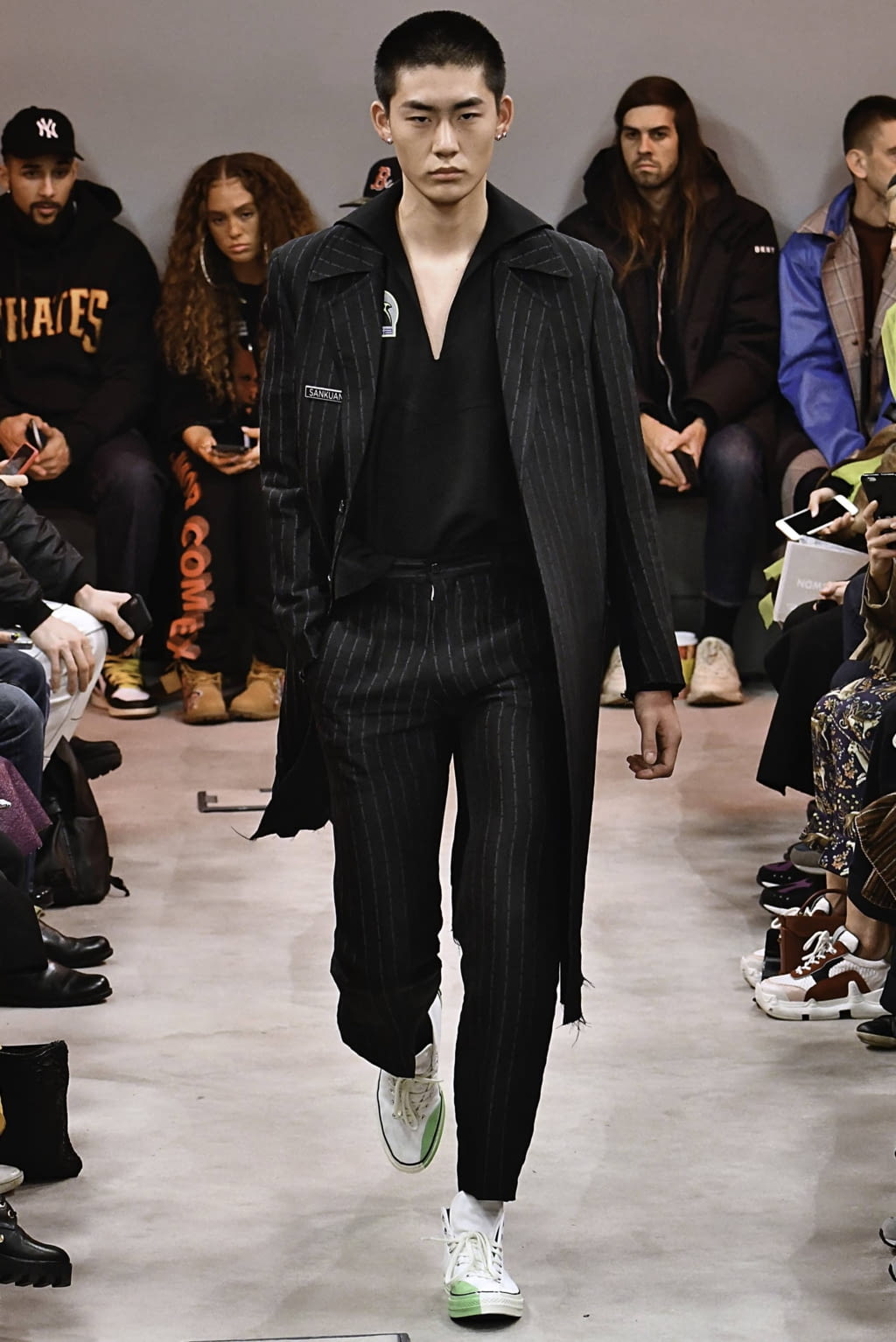 Fashion Week Paris Fall/Winter 2019 look 13 from the Sankuanz collection 男装