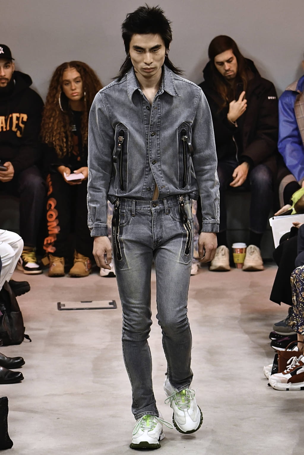 Fashion Week Paris Fall/Winter 2019 look 18 from the Sankuanz collection menswear