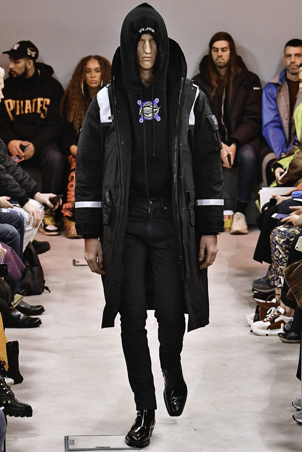 Fashion Week Paris Fall/Winter 2019 look 31 from the Sankuanz collection menswear