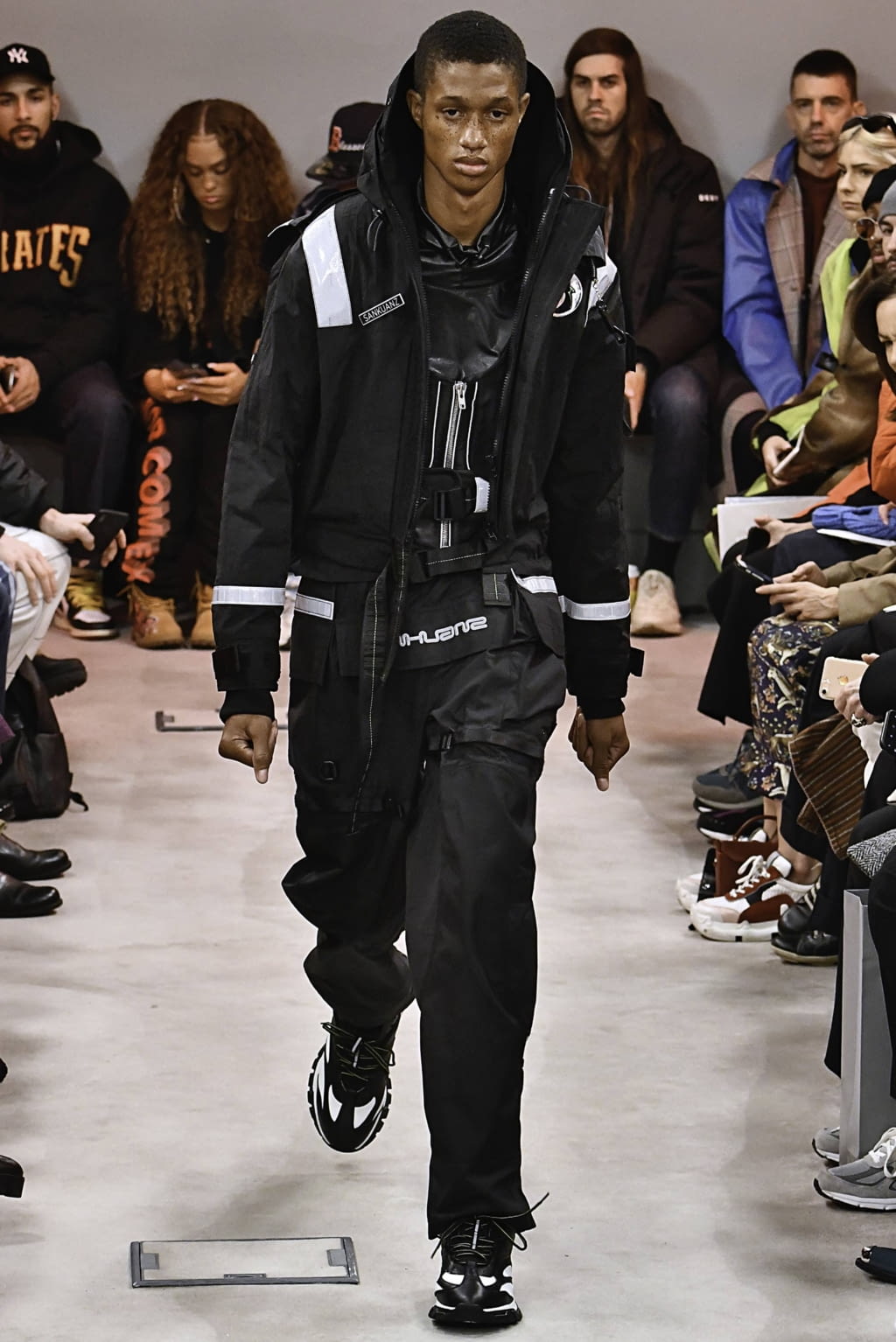 Fashion Week Paris Fall/Winter 2019 look 33 from the Sankuanz collection menswear