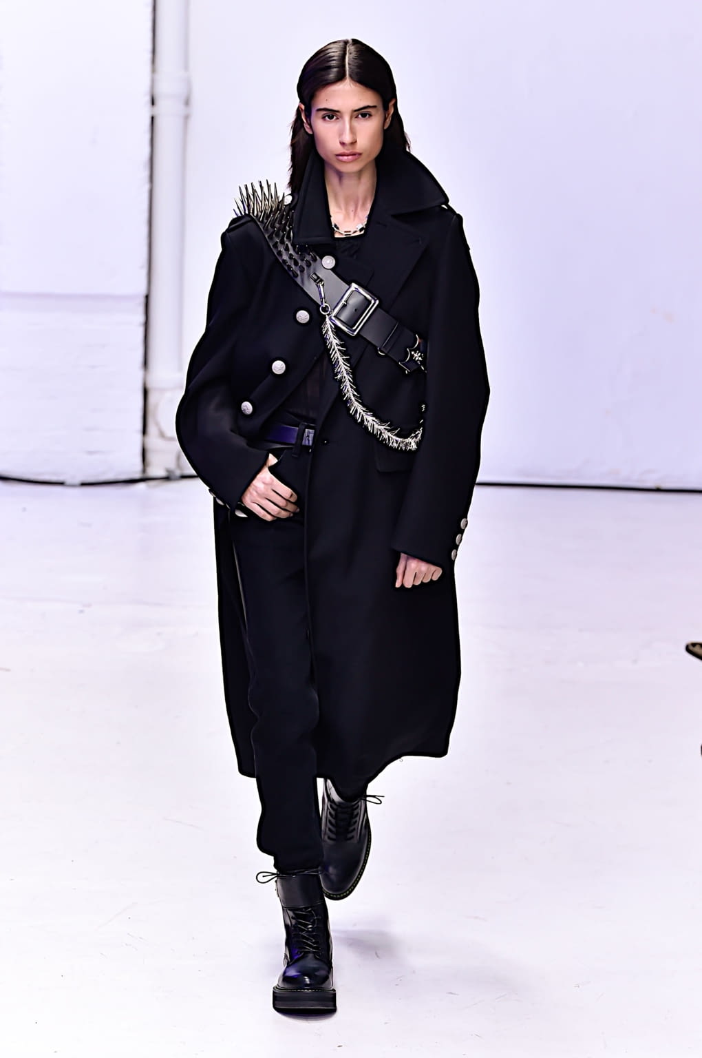 Fashion Week Paris Fall/Winter 2020 look 11 from the Sankuanz collection menswear