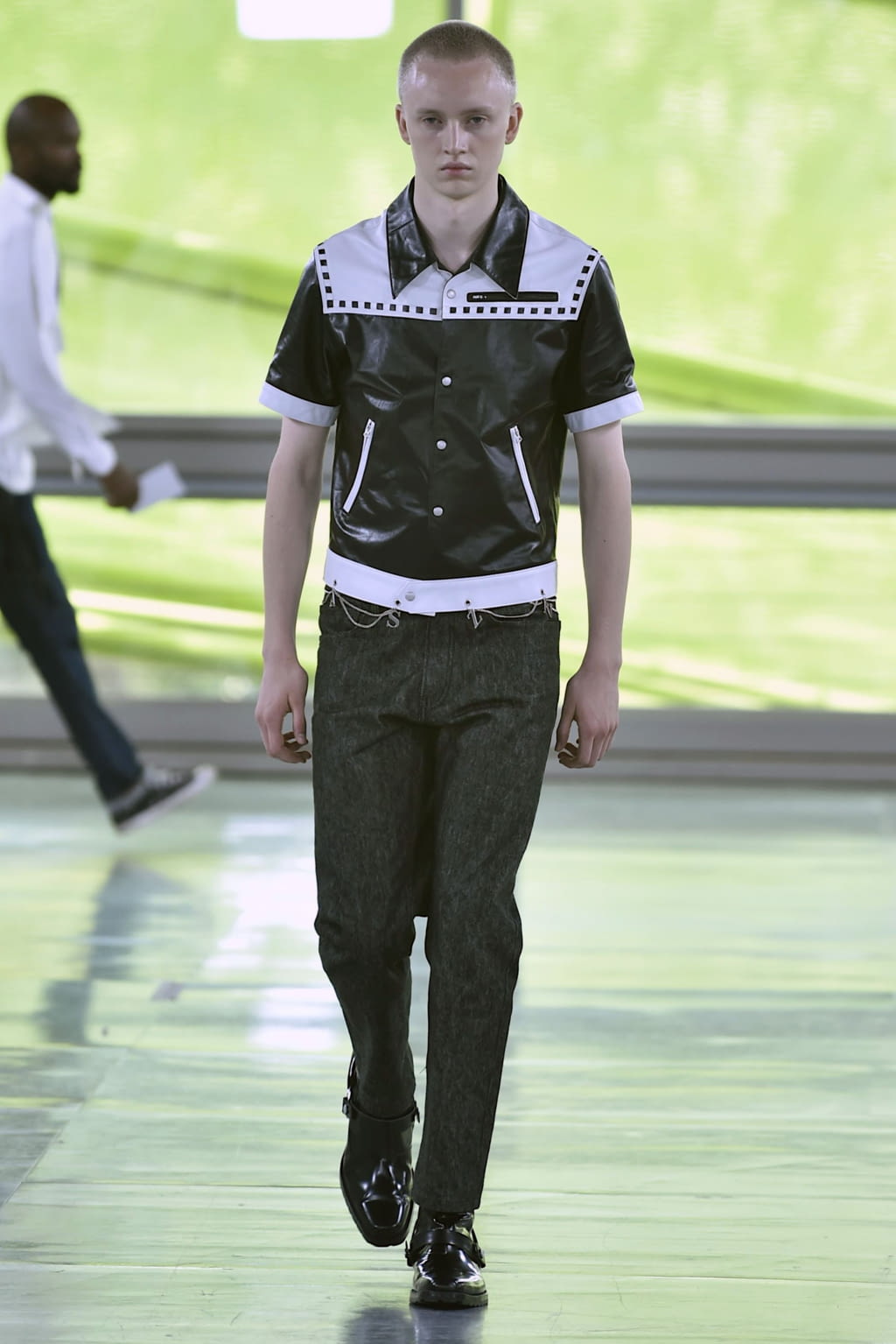 Fashion Week Paris Spring/Summer 2019 look 21 from the Sankuanz collection 男装