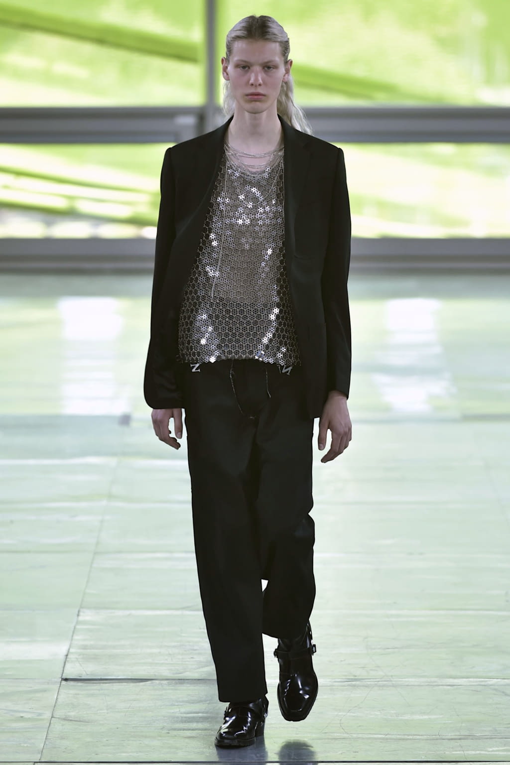 Fashion Week Paris Spring/Summer 2019 look 8 from the Sankuanz collection menswear