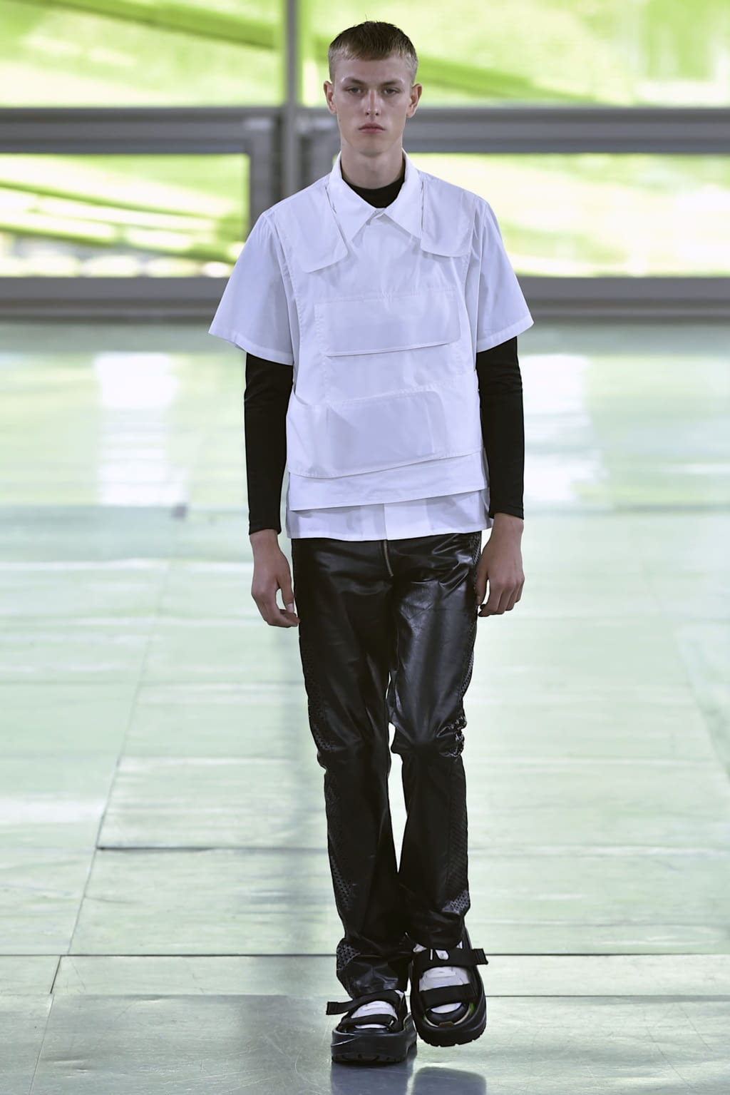 Fashion Week Paris Spring/Summer 2019 look 14 from the Sankuanz collection menswear