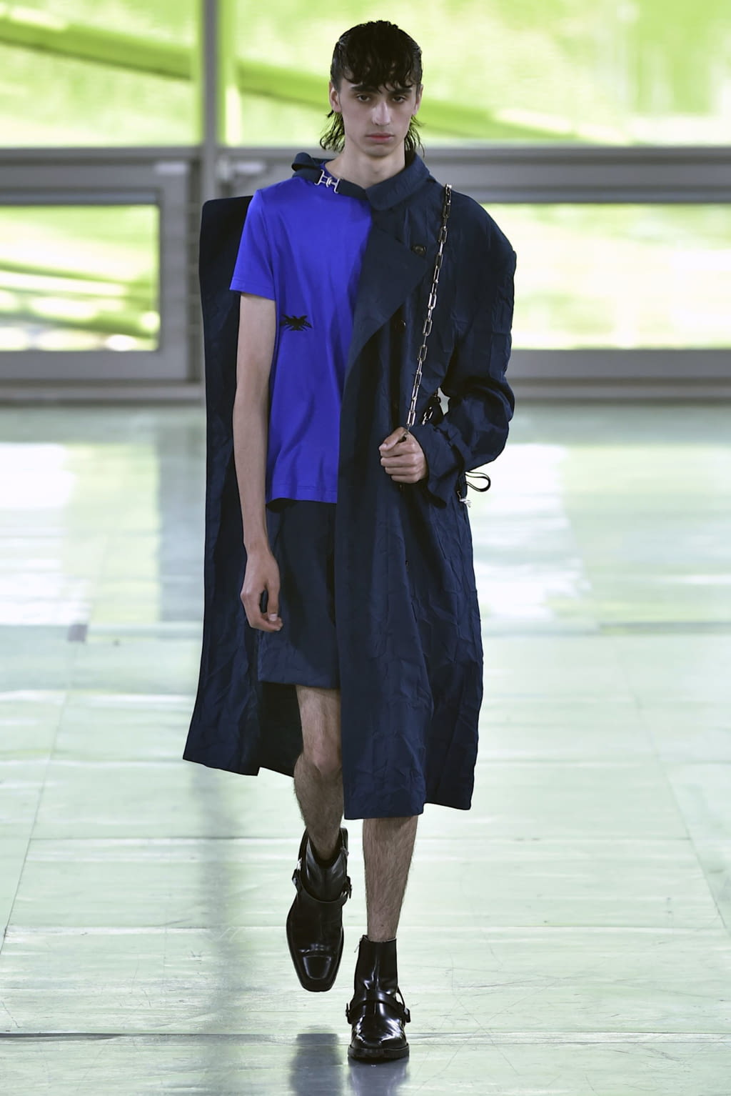 Fashion Week Paris Spring/Summer 2019 look 23 from the Sankuanz collection 男装