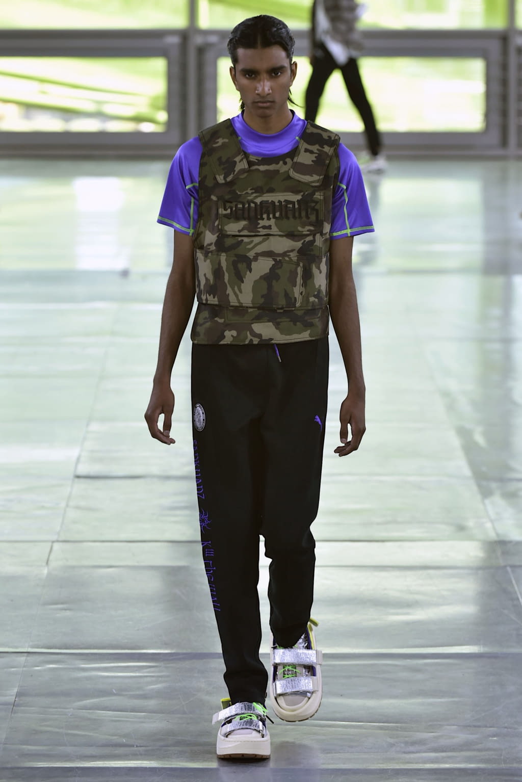 Fashion Week Paris Spring/Summer 2019 look 24 from the Sankuanz collection 男装