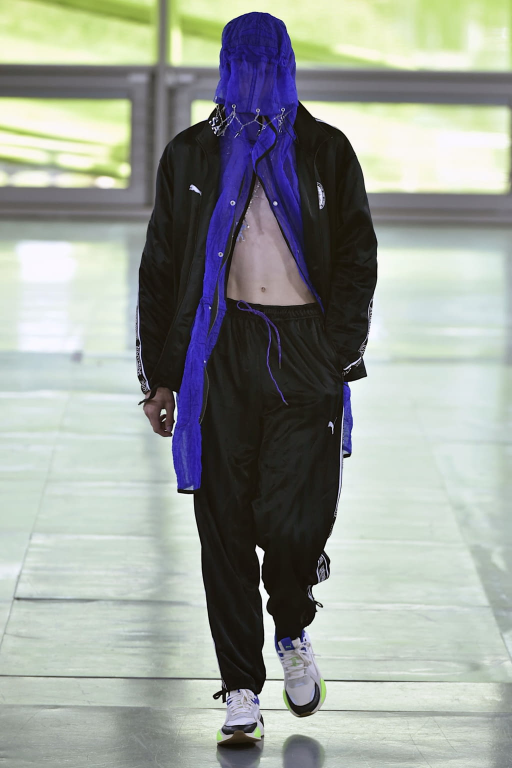 Fashion Week Paris Spring/Summer 2019 look 27 from the Sankuanz collection 男装