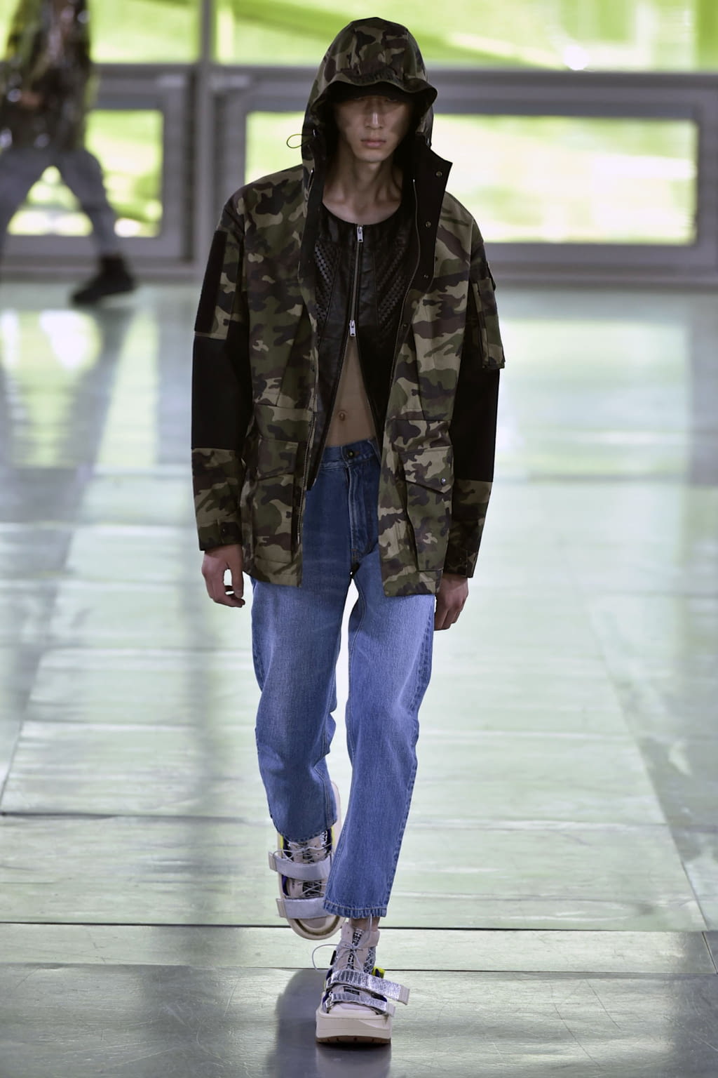 Fashion Week Paris Spring/Summer 2019 look 30 from the Sankuanz collection menswear