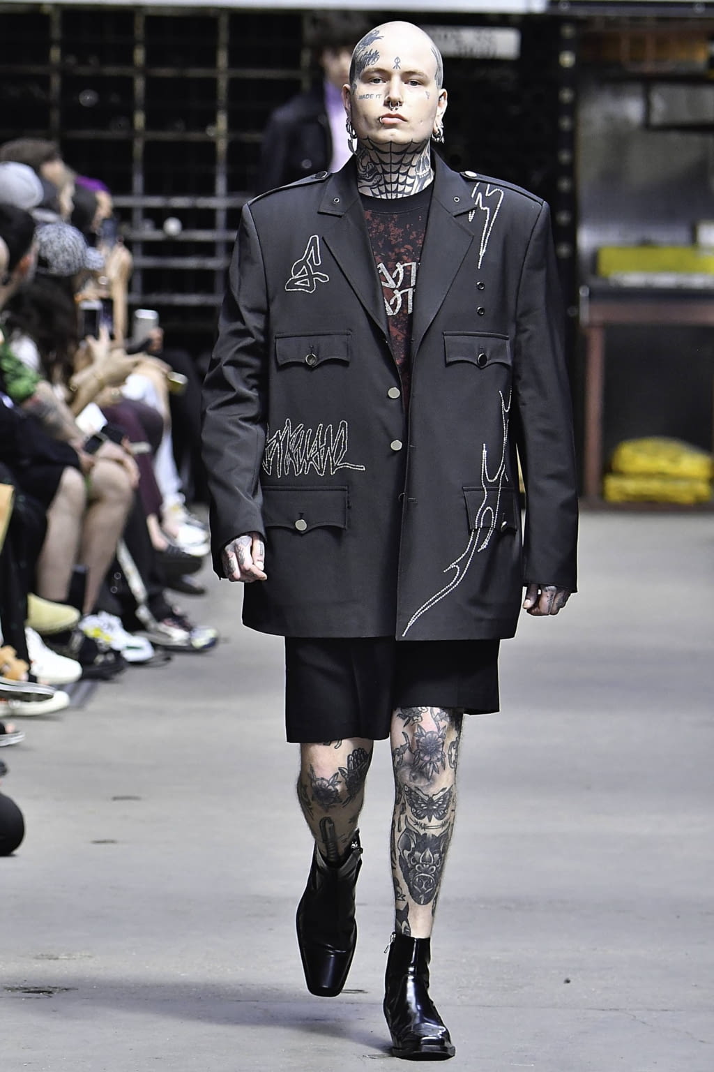 Fashion Week Paris Spring/Summer 2020 look 5 from the Sankuanz collection menswear