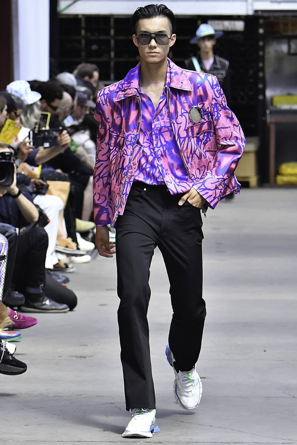 Fashion Week Paris Spring/Summer 2020 look 8 from the Sankuanz collection 男装