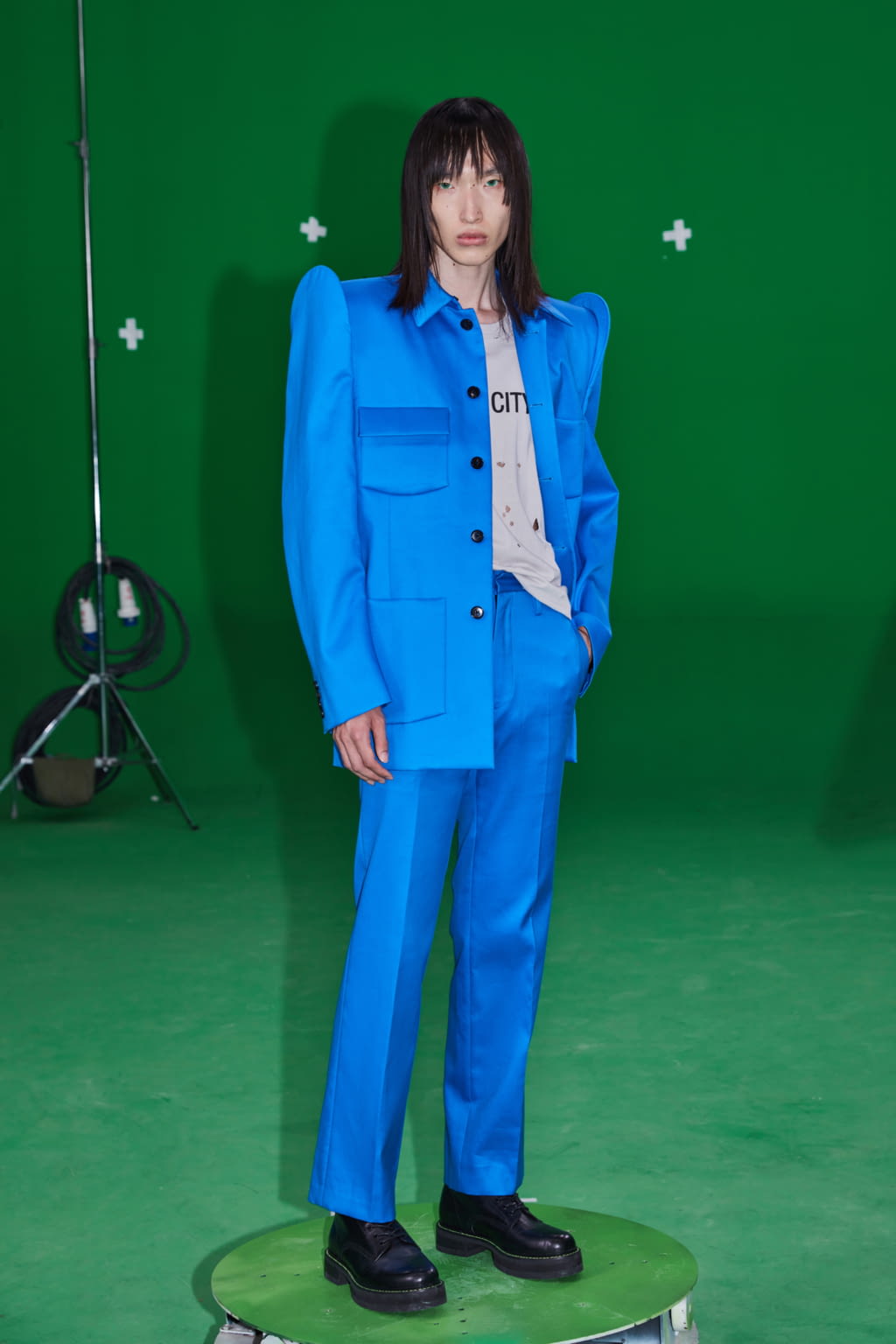 Fashion Week Paris Spring/Summer 2021 look 8 from the Sankuanz collection 男装