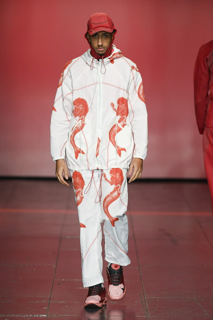 Fashion Week London Fall/Winter 2022 look 2 from the Saul Nash collection menswear