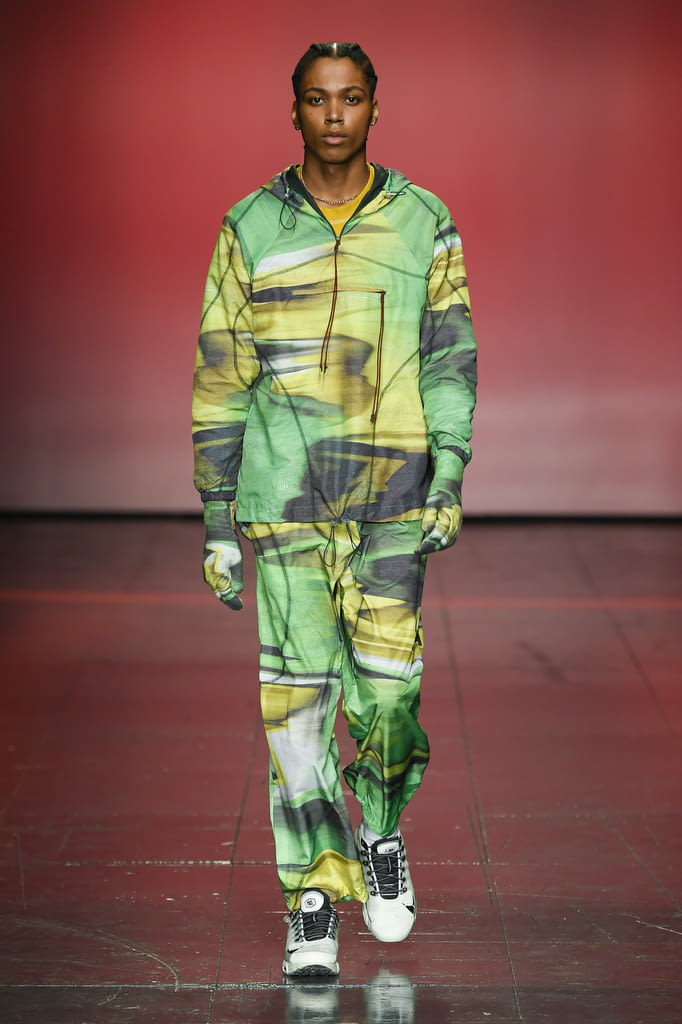 Fashion Week London Fall/Winter 2022 look 7 from the Saul Nash collection menswear