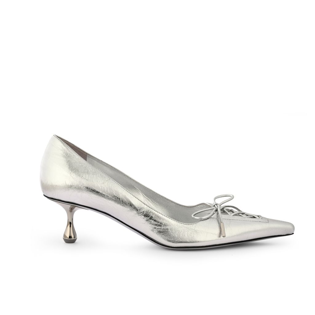 Fashion Week New York Spring/Summer 2025 look 28 from the Jimmy Choo collection womenswear accessories