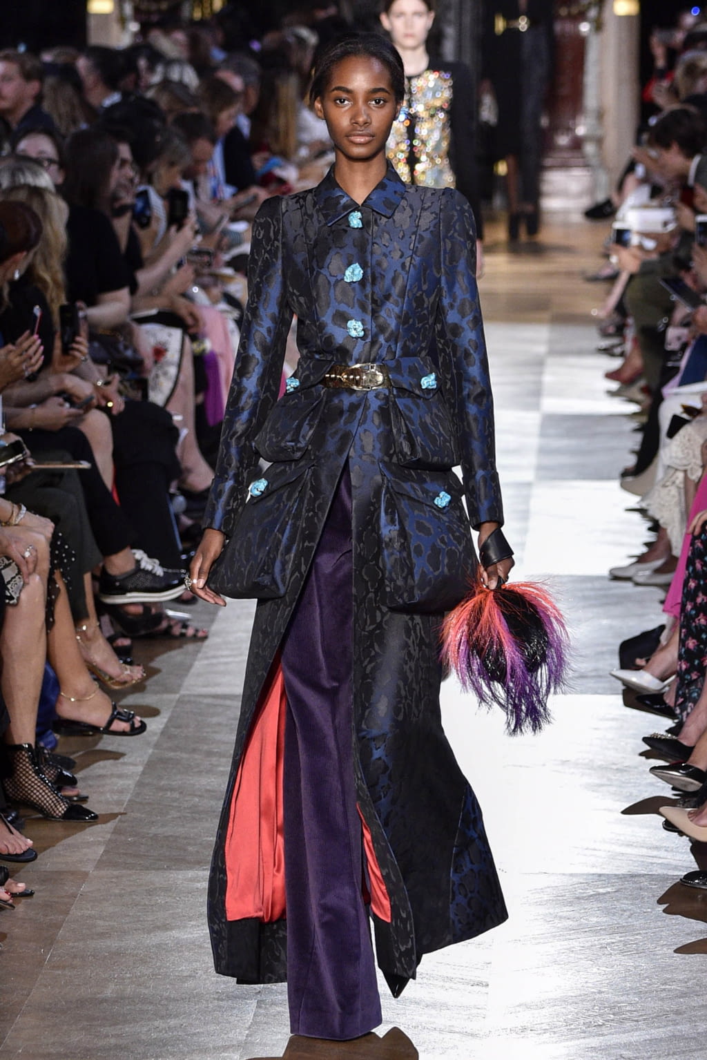 Fashion Week Paris Fall/Winter 2018 look 5 from the Schiaparelli collection 高级定制