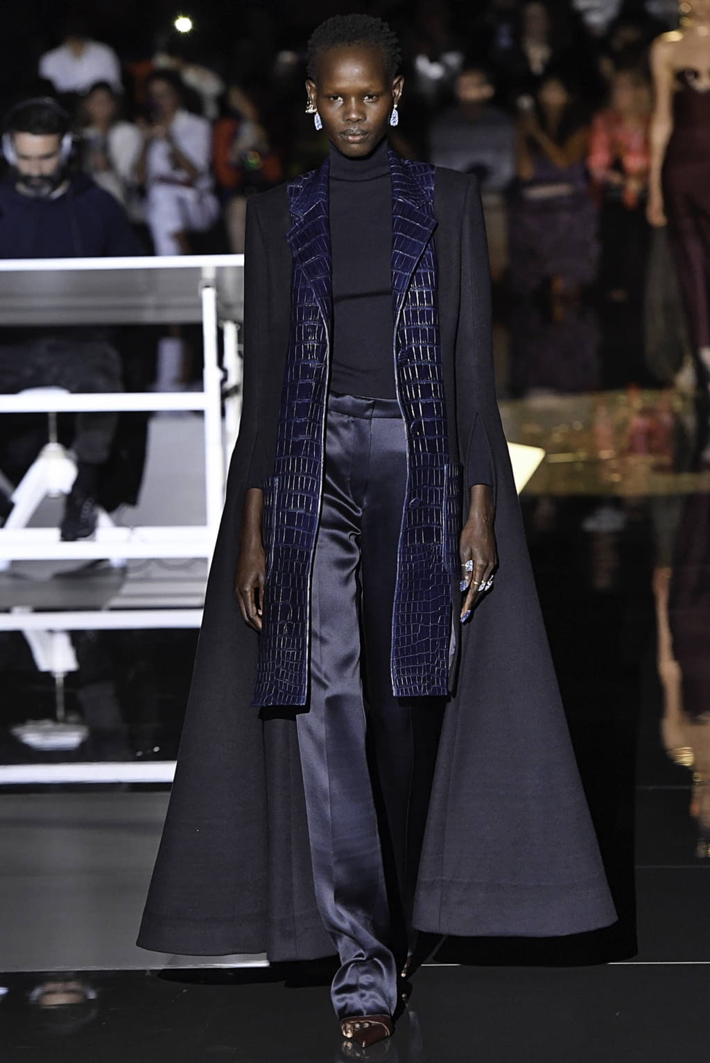 Fashion Week Paris Fall/Winter 2019 look 5 de la collection Schiaparelli couture