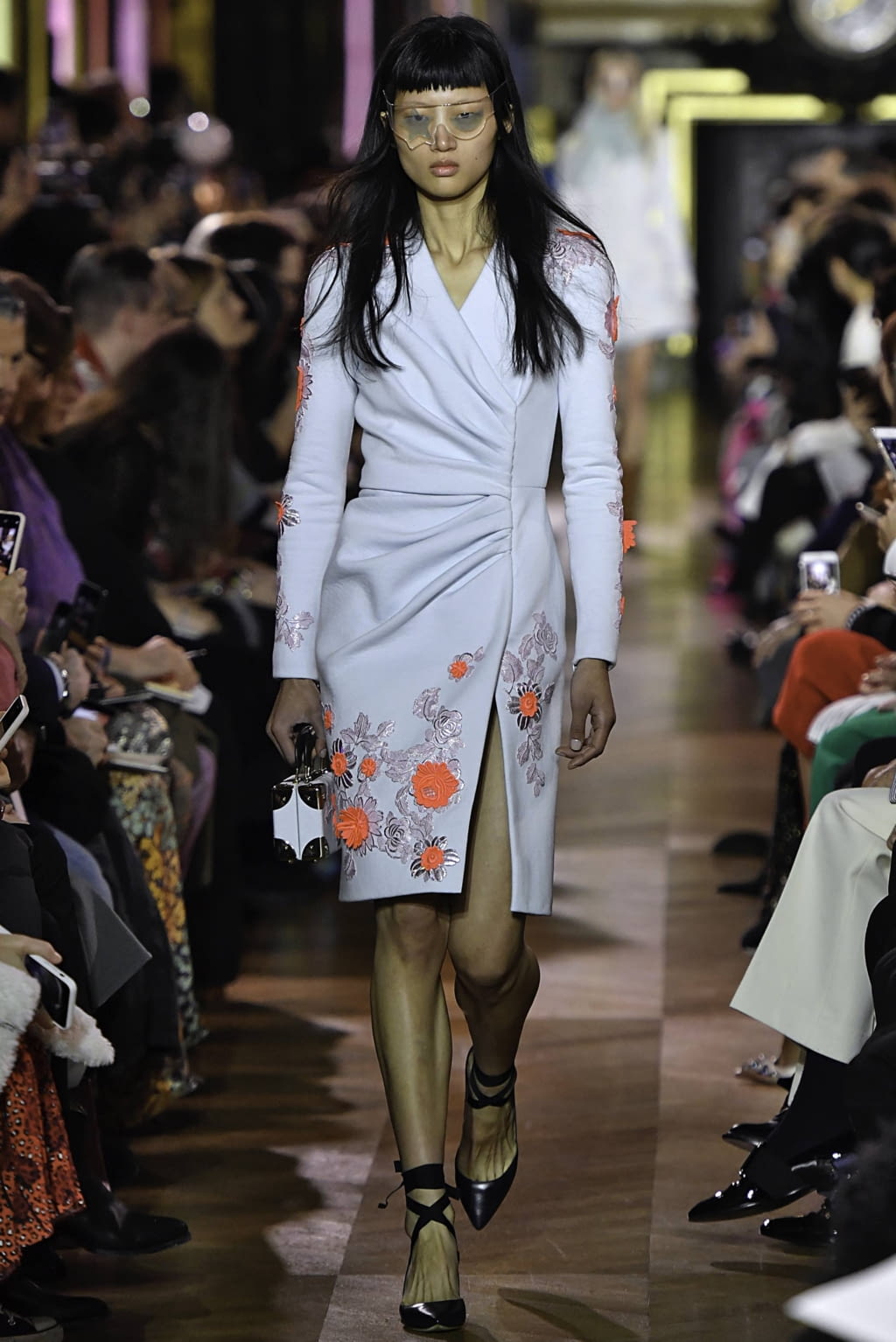 Fashion Week Paris Spring/Summer 2019 look 8 de la collection Schiaparelli couture