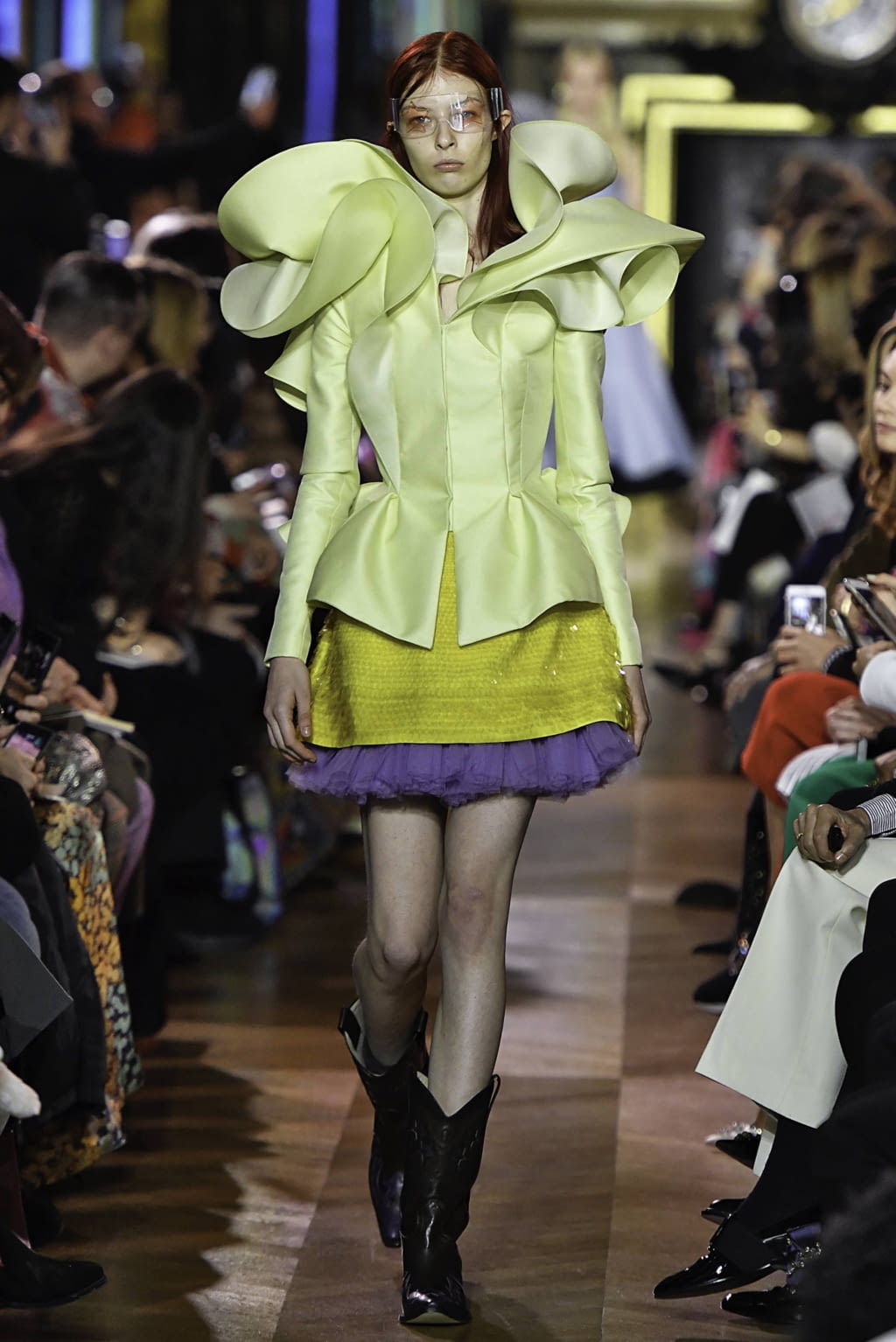 Fashion Week Paris Spring/Summer 2019 look 16 de la collection Schiaparelli couture